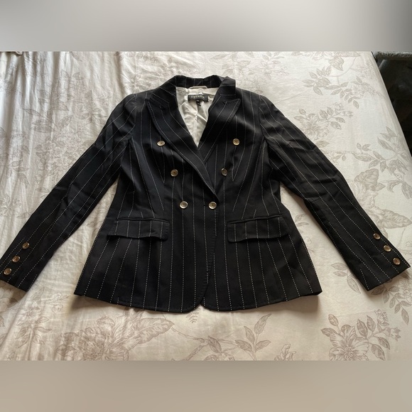 Escada Black White Pinstripe Blazer 38 Classic Office Career Old Money Neutral